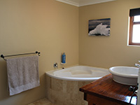 Holiday residence: Bathroom